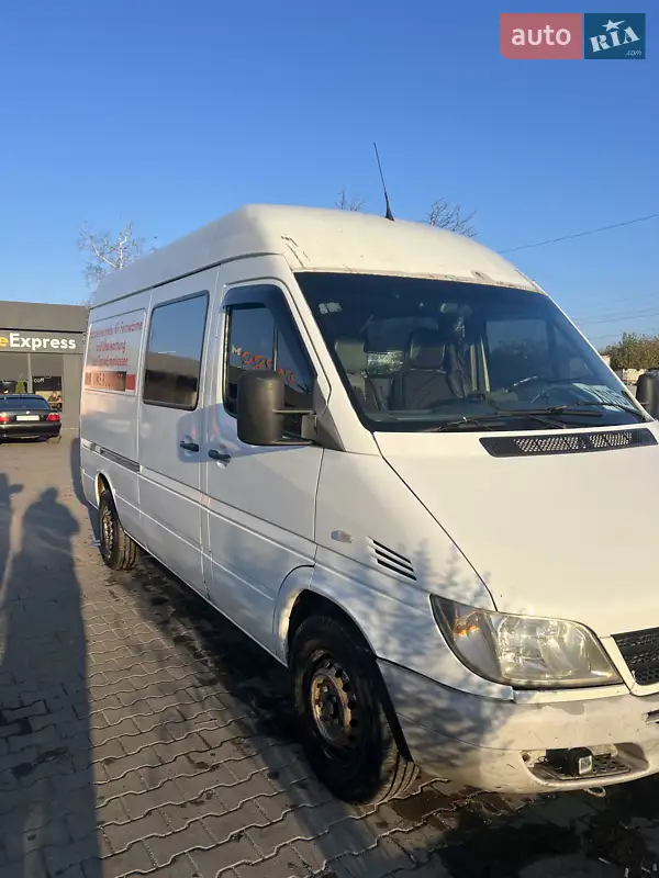 2005 mercedes-benz sprinter-213-cdi