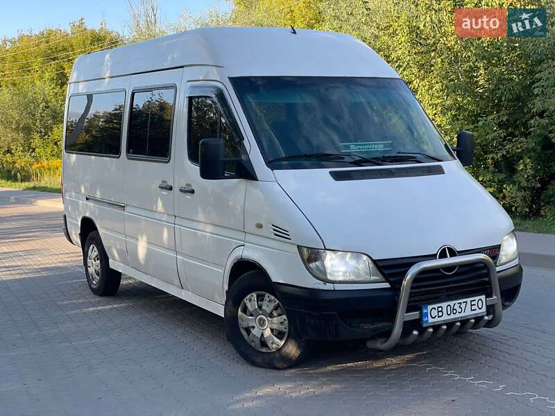 2005 mercedes-benz sprinter 211 cdi