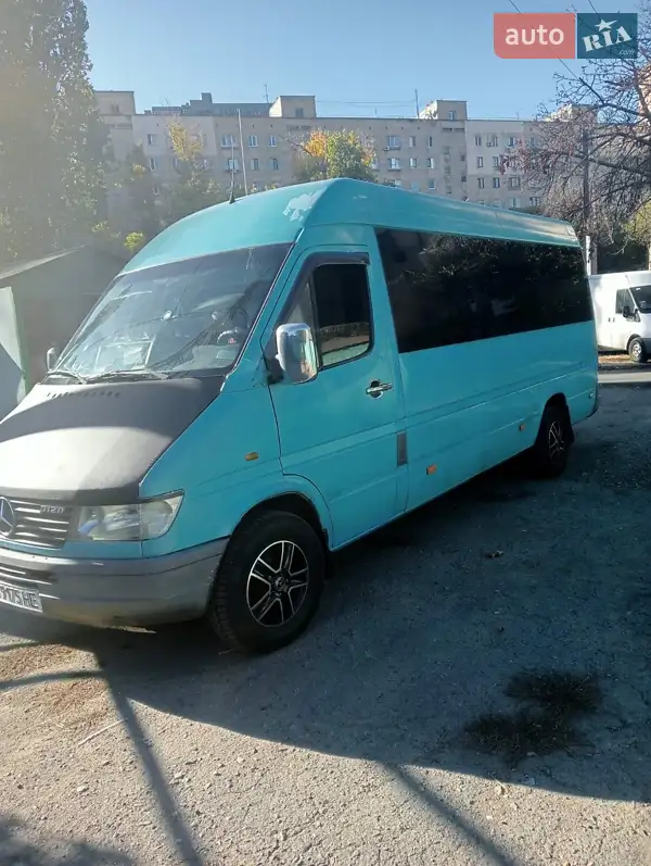 1998 mercedes-benz 312d-p18