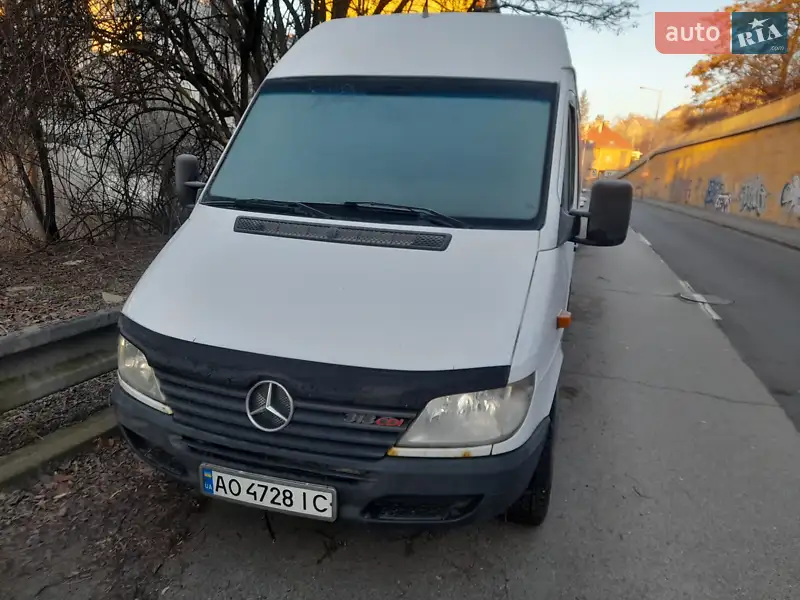 2002 mercedes-benz 313 cdi