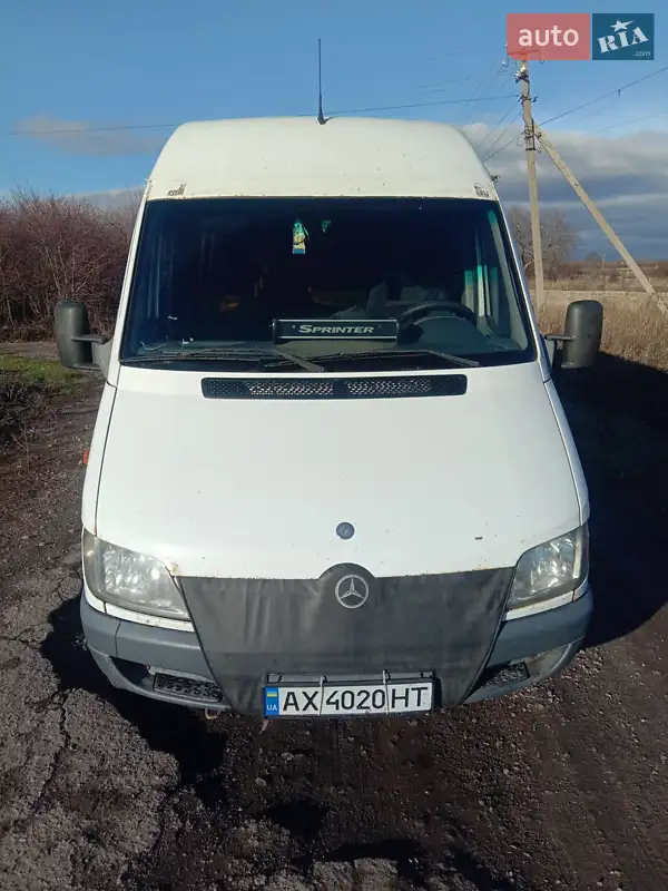 2003 mercedes-benz 313d pe