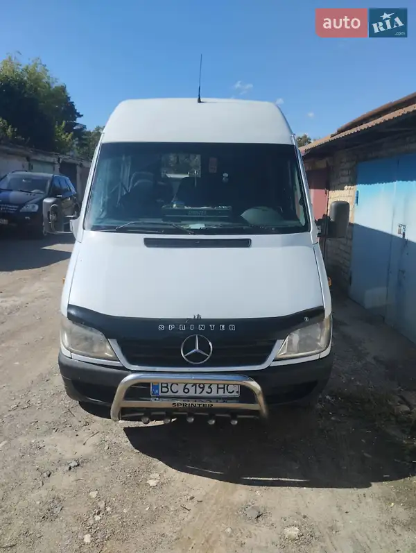 2004 mercedes-benz sprinter 316 cdi