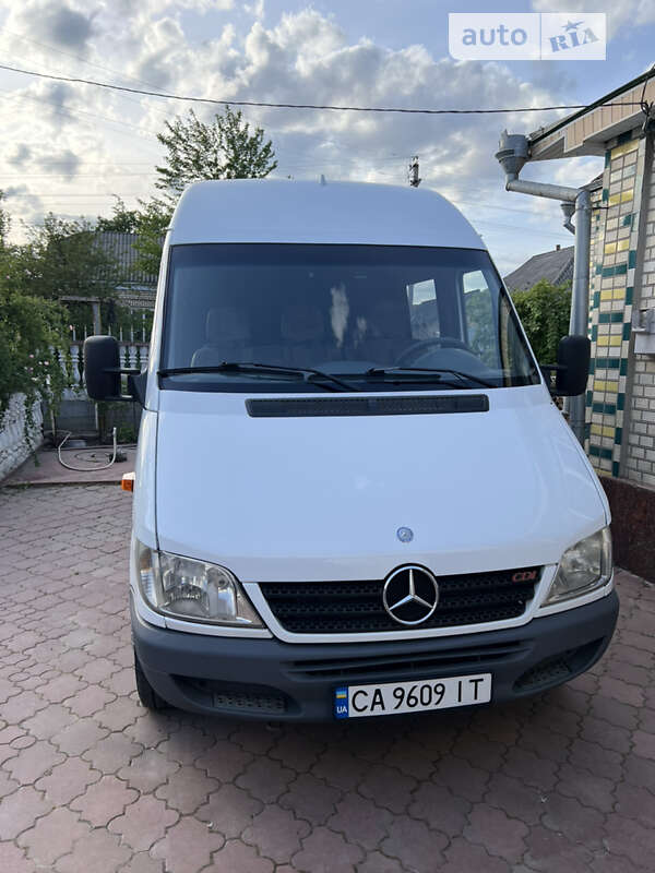 2005 mercedes-benz sprinter 313 cdi