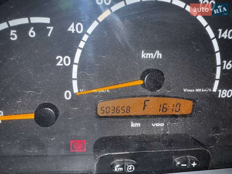 2002 mercedes-benz vito