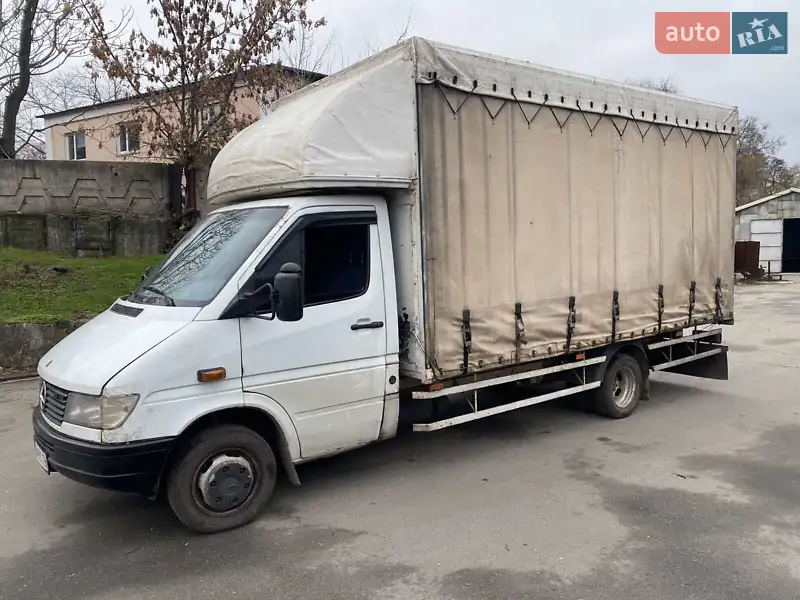 2000 mercedes-benz 412 d