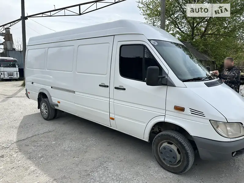 2003 mercedes-benz 413cdi