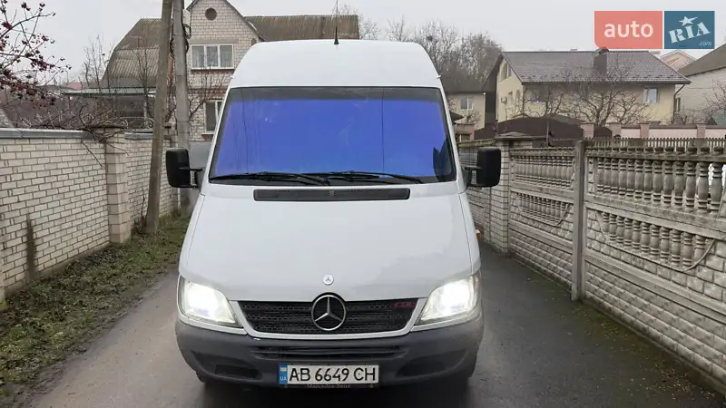 2005 mercedes-benz sprinter 413 cdi
