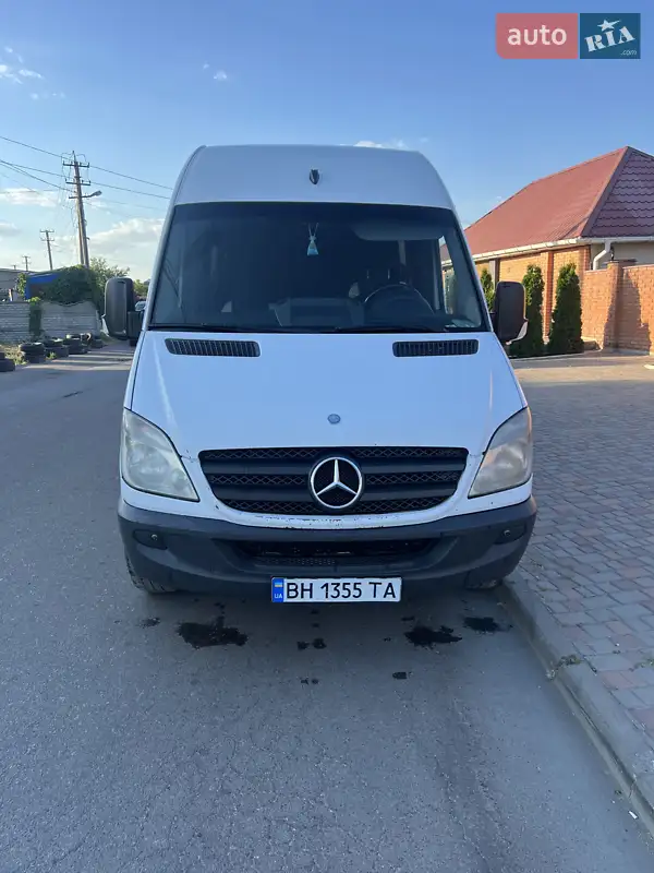 2008 mercedes-benz sprinter 318 cdi