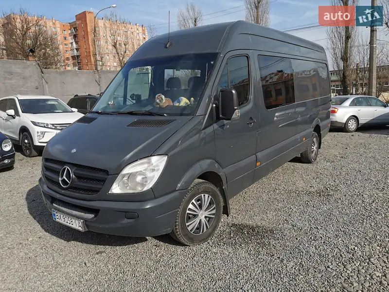 2010 mercedes-benz sprinter 319 cdi