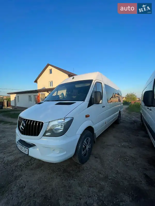 2010 mercedes-benz sprinter 319 cdi