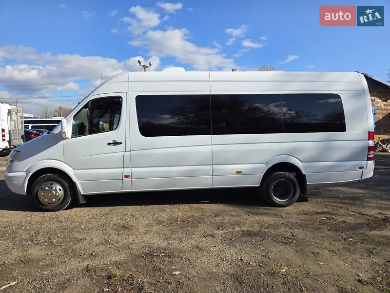2010 mercedes-benz sprinter 519 cdi