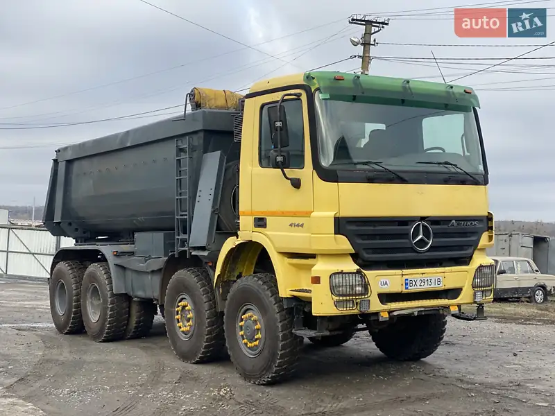 2004 mercedes-benz actros 4144