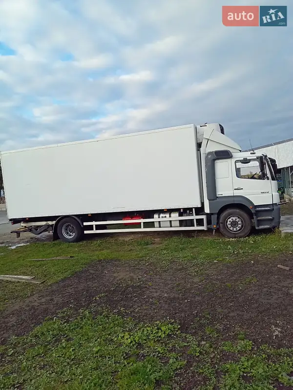2010 mercedes-benz axor 1824l