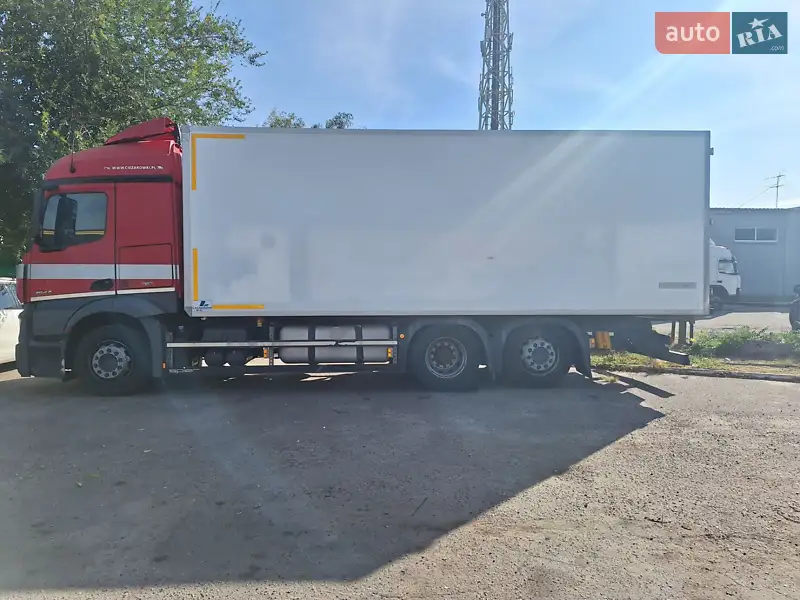 2016 mercedes-benz actros-2542