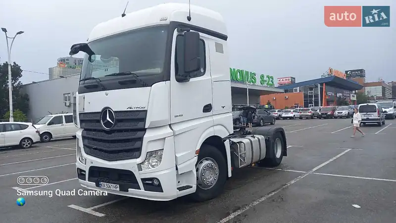 2015 mercedes-benz actros 1845