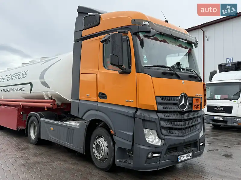 2013 mercedes-benz actros