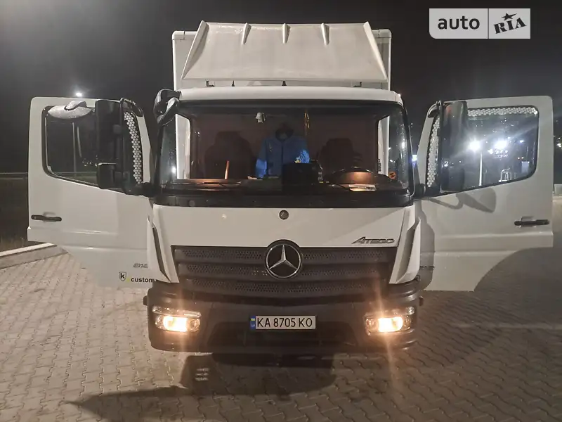 2016 mercedes-benz atego 818l