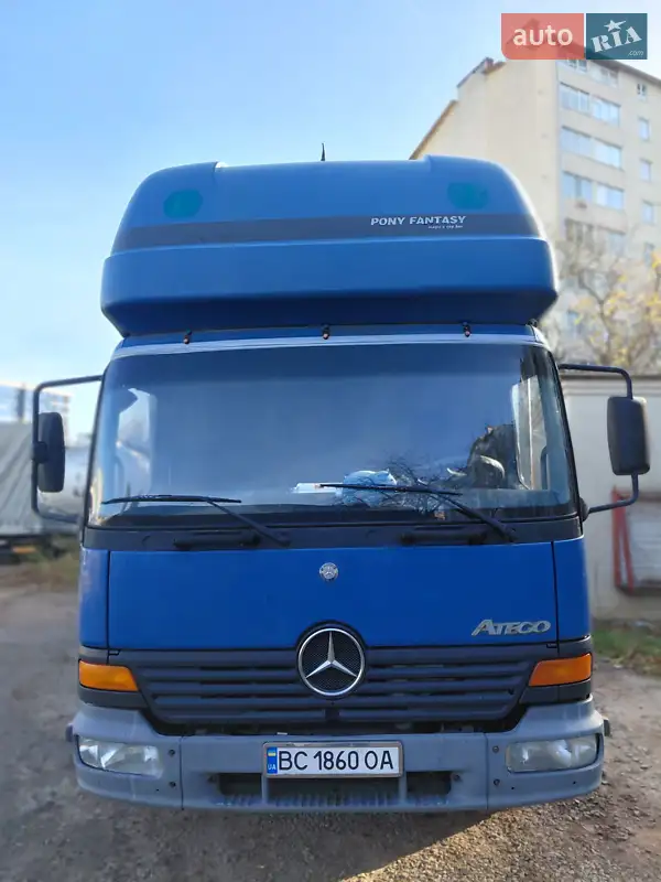 2003 mercedes-benz atego