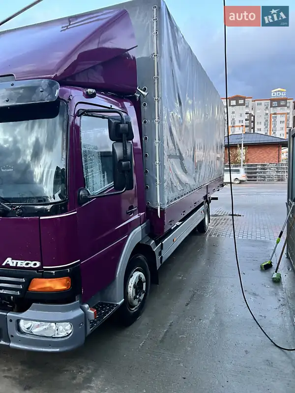 1999 mercedes-benz 817