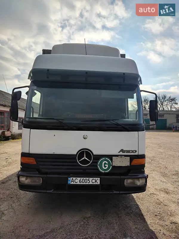 2003 mercedes-benz atego-1218