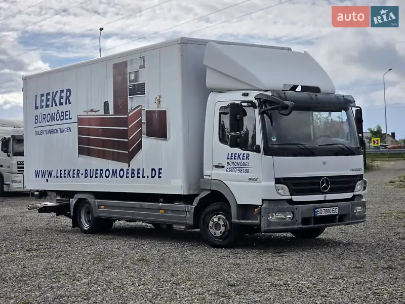 2009 mercedes-benz atego 822