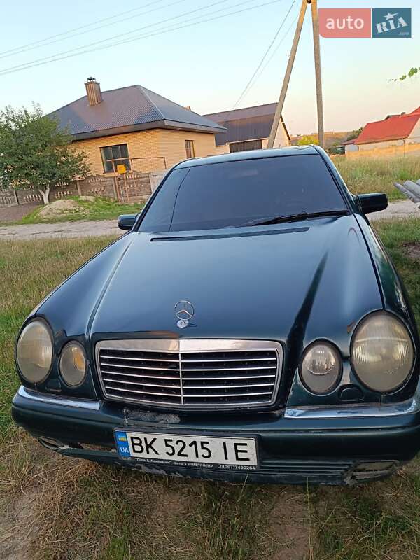 1997 mercedes-benz 230 e