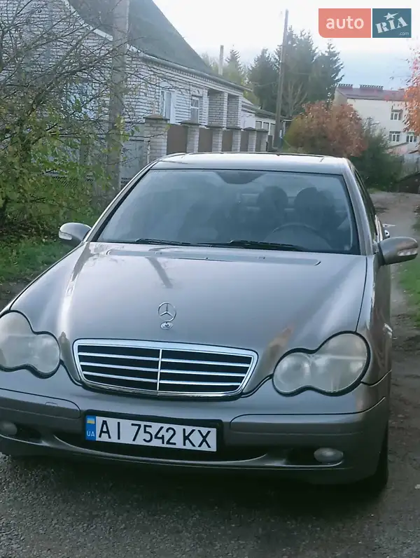 2003 mercedes-benz 240
