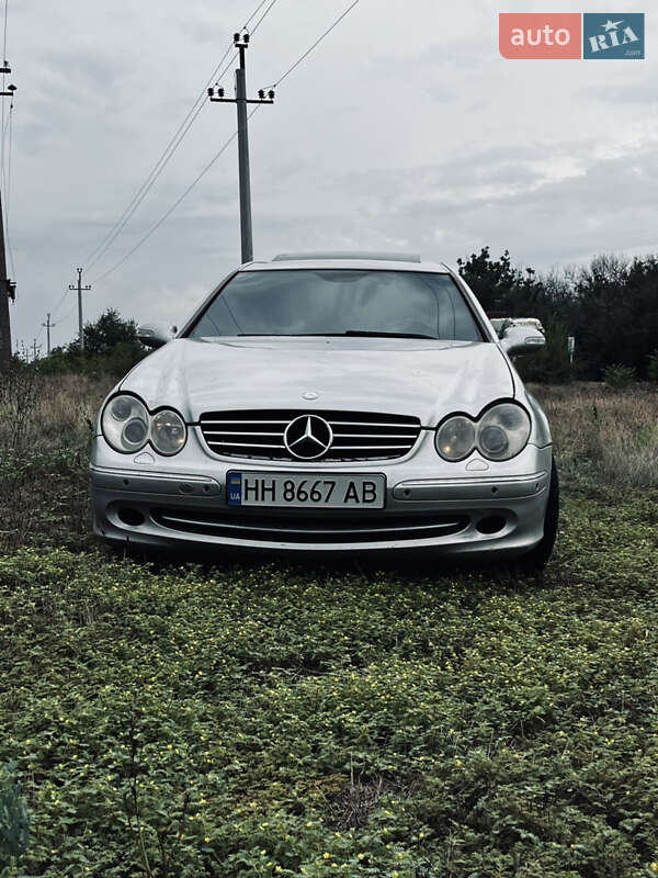 2004 mercedes-benz clk 320