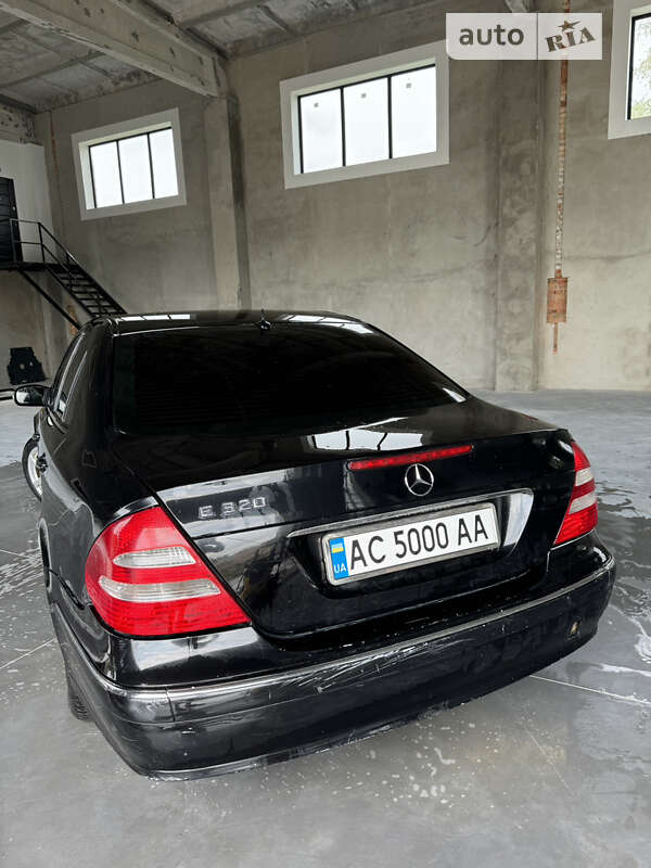 2005 mercedes-benz e 320