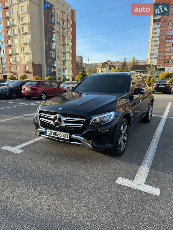 2016 mercedes-benz glc 300