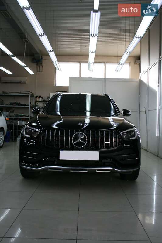 2019 mercedes-benz glc 43