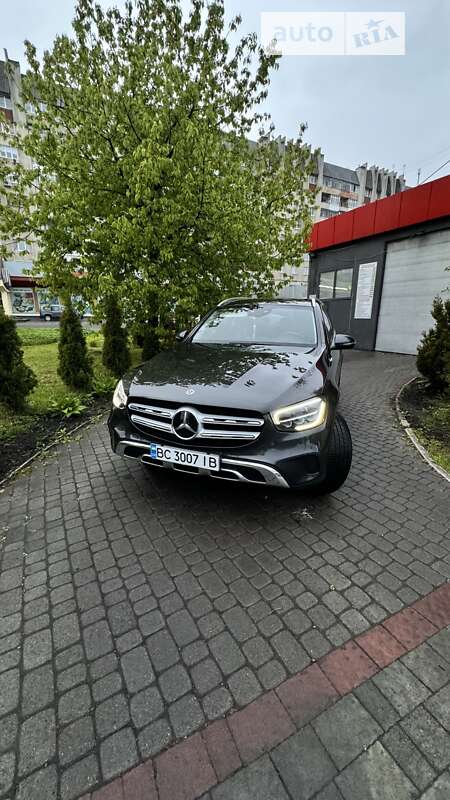 2019 mercedes-benz glc 300