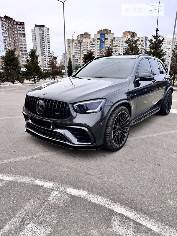 2019 mercedes-benz glc 63