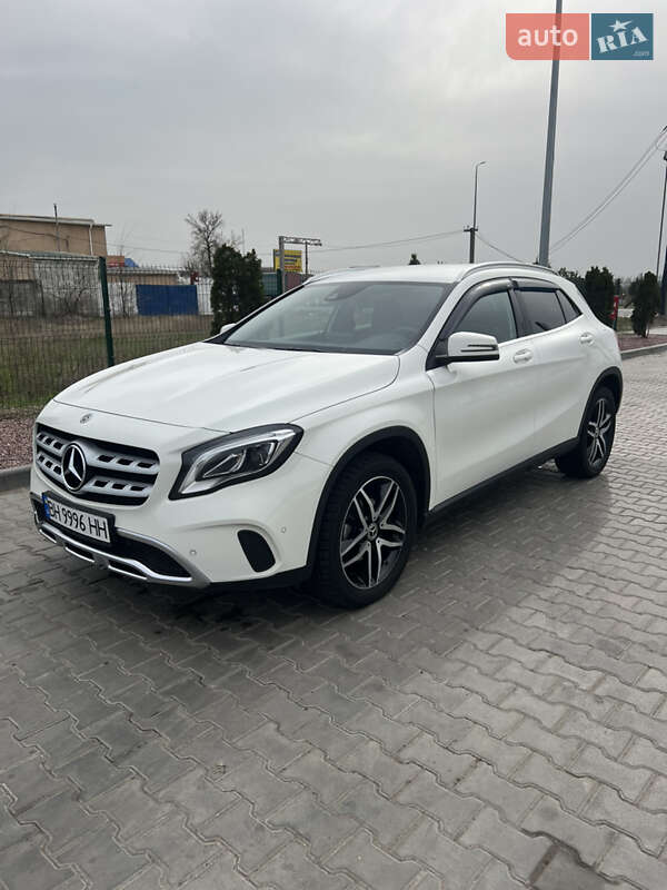2017 mercedes-benz gla 200