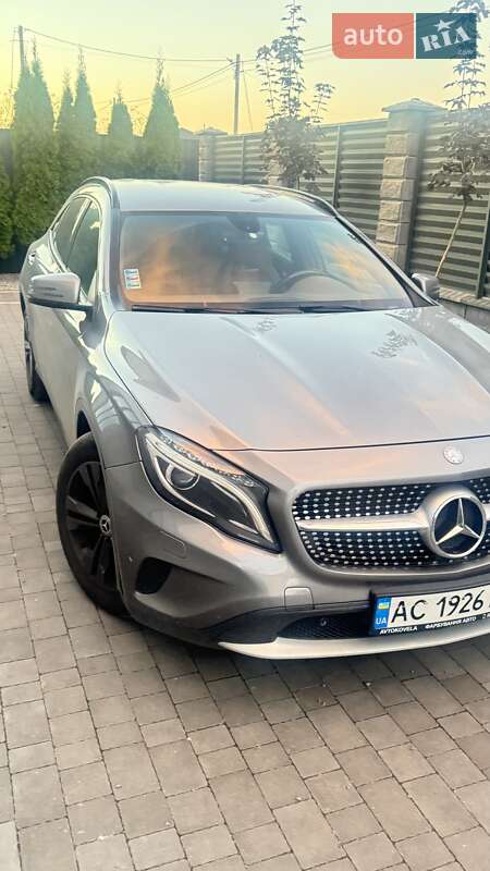 2014 mercedes-benz gla-220