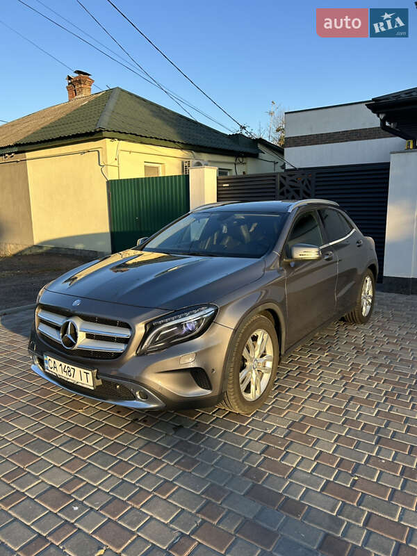 2014 mercedes-benz gla 220