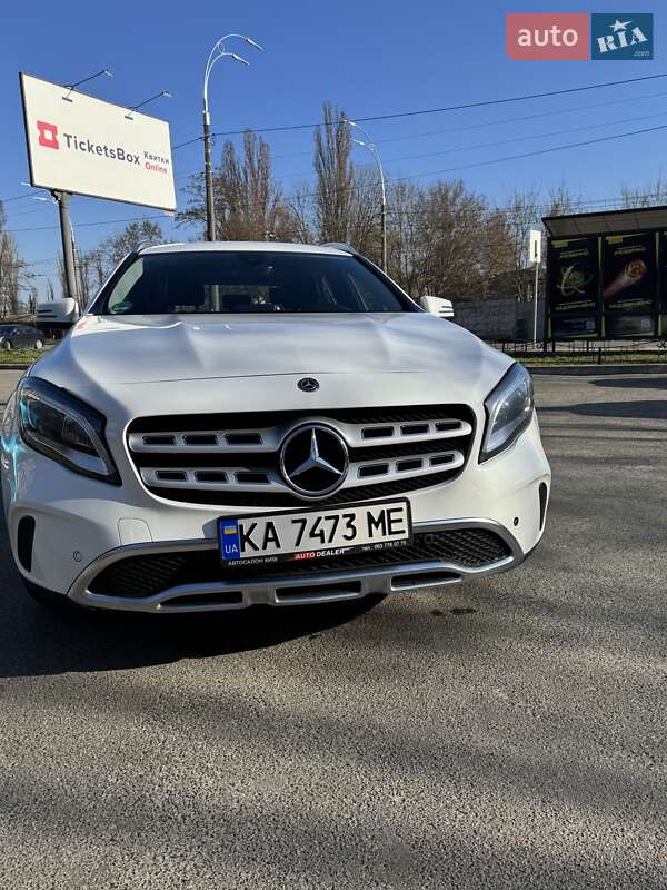 2019 mercedes-benz gla 180