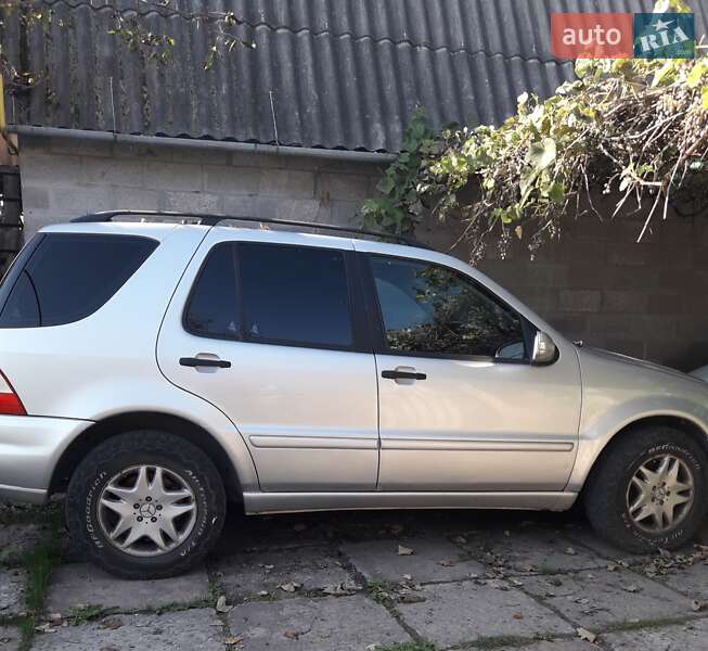 2004 mercedes-benz m-class