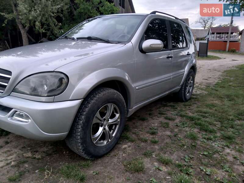 2002 mercedes-benz ml 400