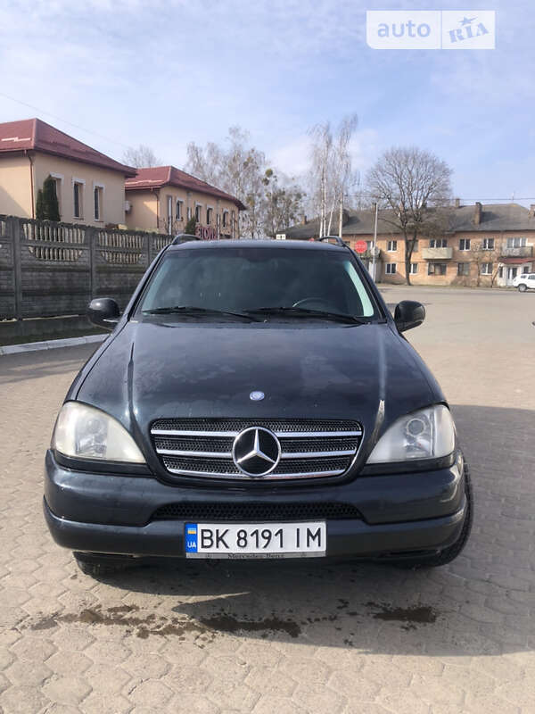 1999 mercedes-benz ml-320