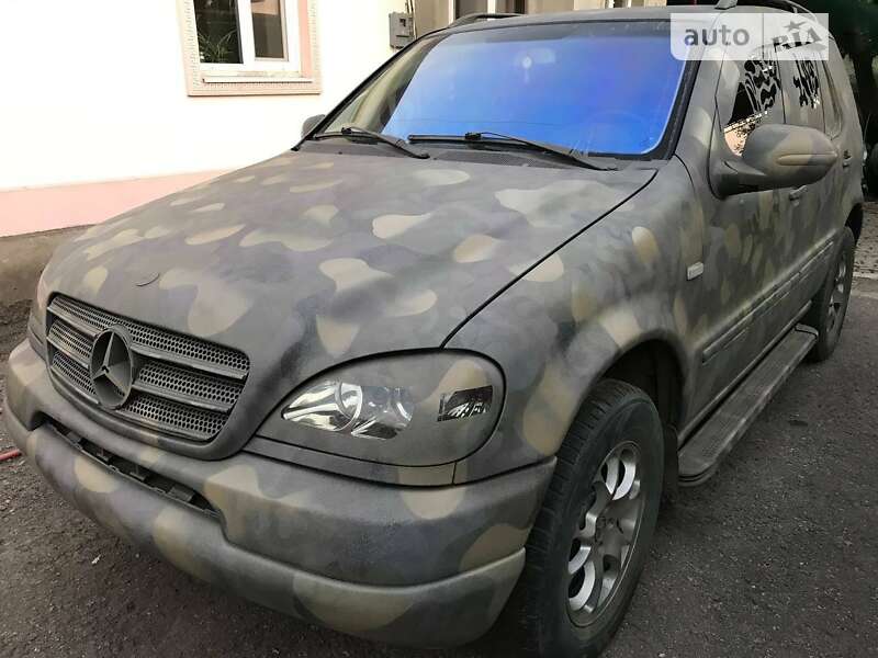 2001 mercedes-benz ml 320