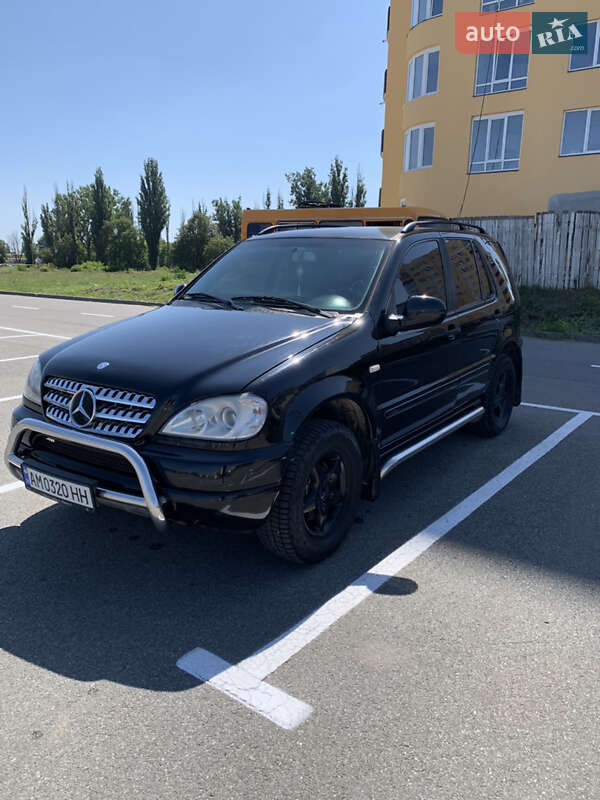 2000 mercedes-benz ml 320