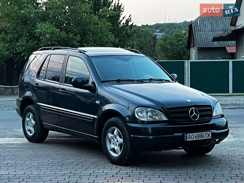 2000 mercedes-benz ml 320
