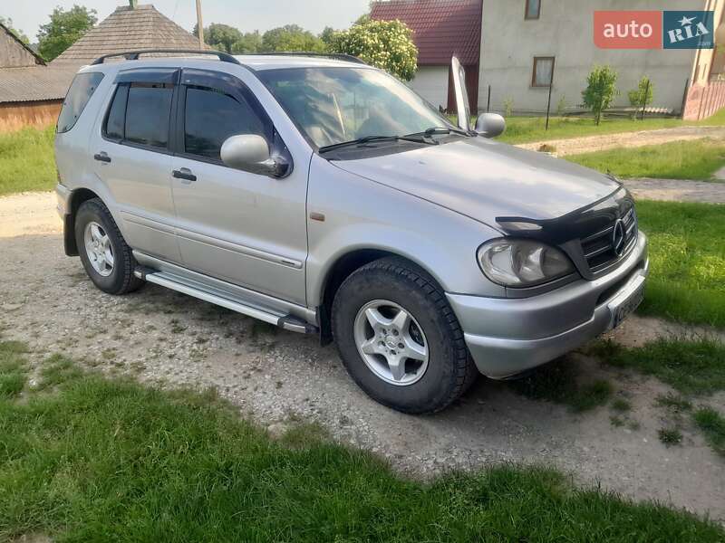 2001 mercedes-benz ml 320