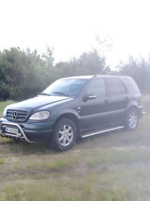 1999 mercedes-benz ml 430