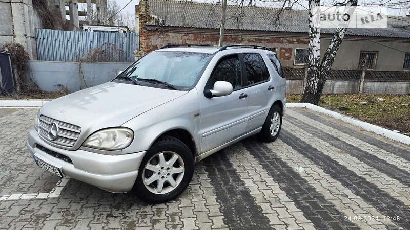 2001 mercedes-benz ml 430