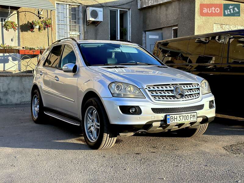 2005 mercedes-benz ml 320