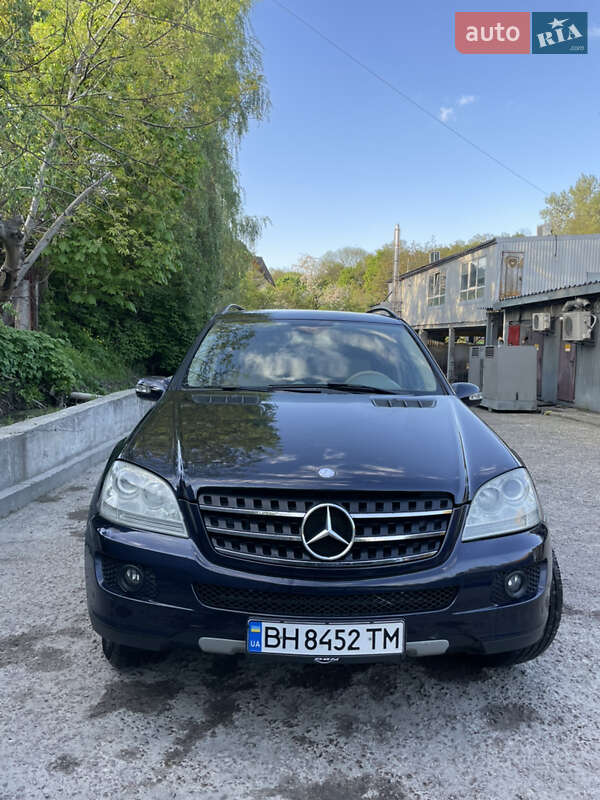2005 mercedes-benz m-class