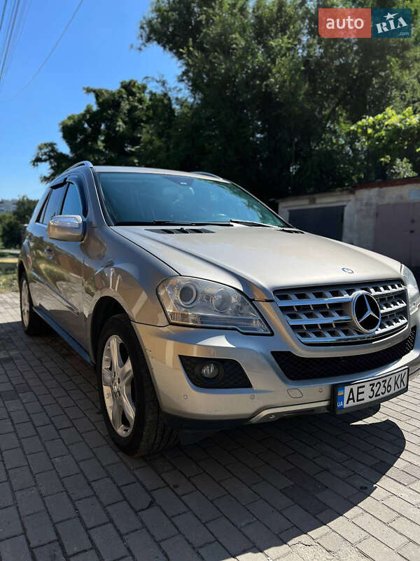 2010 mercedes-benz ml 320