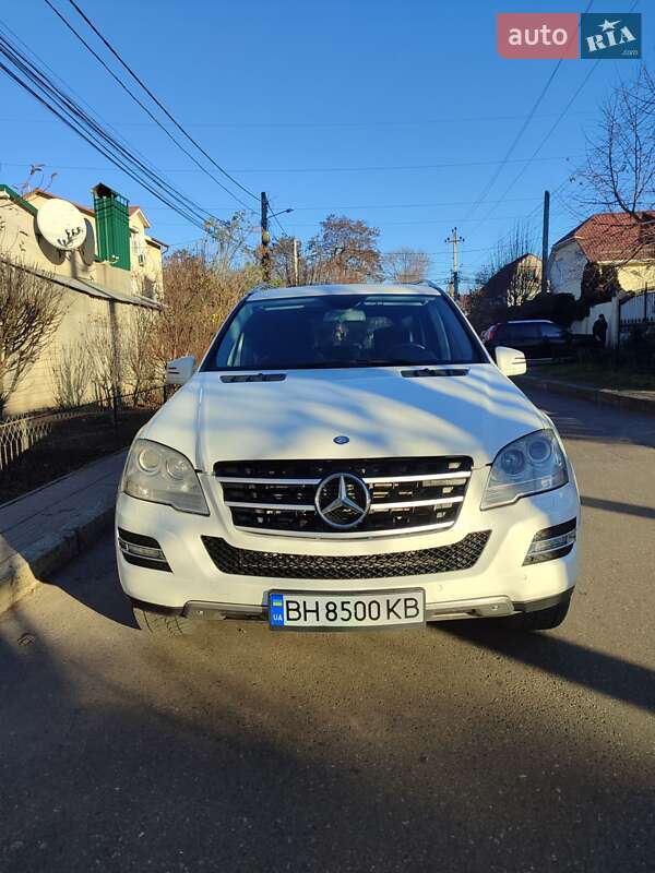 2010 mercedes-benz ml 350
